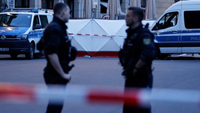 Мъж е с опасност за живота след стрелба в Германия