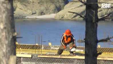 Пореден строеж на морския бряг е възобновен напълно законно