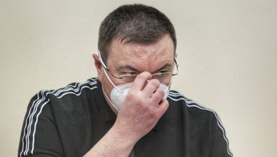Обсъдиха ново затягане на мерките - засягат училища, заведения, фитнеси и молове