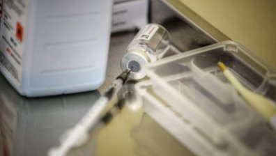 Задължително ваксинират футболистите преди Европейското през юни?