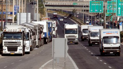 С колко по-скъпо ще пътуват гърците по магистралите и коя от тях засяга българите?