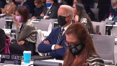 Байдън задрямал на конференцията в Глазгоу? (+ВИДЕО)