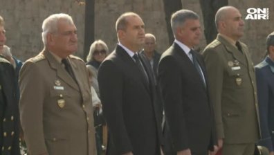 Президентът Румен Радев отдаде почит на загиналите български воини