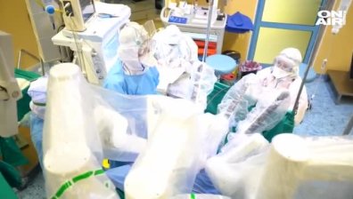 Оперираха с робот пациентка със съмнение за коронавирус в Плевен