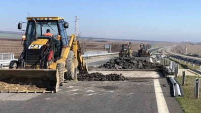 Василев: АПИ е харчила в пъти повече от реалния си бюджет