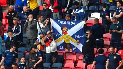 Бум на заразени заради Евро 2020, обвиниха УЕФА в безотговорност