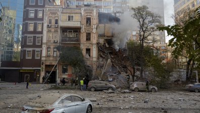 Сред целите на руските атаки в Киев е била жп гарата, продължават тежките боеве в Донбас