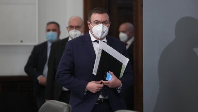 Министър Ангелов: Мерките доведоха до изключително положителни данни