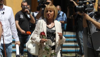 Манолова: Трифонов печели, хората казват "Не" на статуквото!