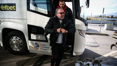 Ясен Петров: Оцеляхме след вихрушката, във футбола всичко е възможно