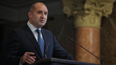 Радев: Властта винаги се стреми да ограничи гласа на посветените на истината журналисти