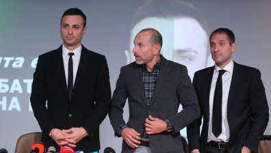 Бербатов не се отказва: Голяма е вероятността да има нов конгрес