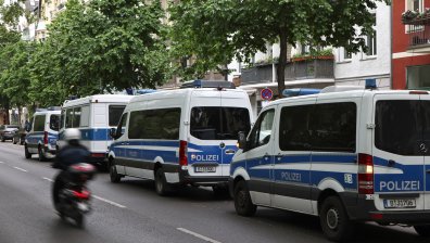 Прокуратура и полиция в Германия нахлуха в редица имоти на екоактивисти