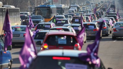 Масовият протест на КНСБ блокира центъра на София (СНИМКИ)