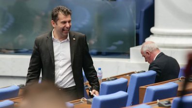 Кирил Петков: Борисов да не прехвърля отговорността на други партии