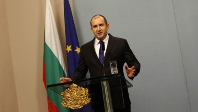 Радев до Тръмп и Макрон на Парижкия форум за мир