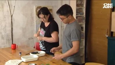 Календар с кауза: Ателие "Прегърни ме" организира благотворителен търг