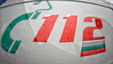 Две коли изгоряха на Хаинбоаз, жена и дете са ранени