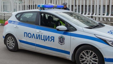 Столичанка преби баща си с ритници и кофа в главата