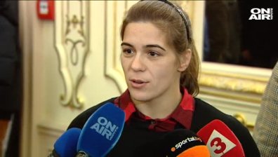 Тайбе Юсеин взе сребърен медал от Световното по борба в Казахстан