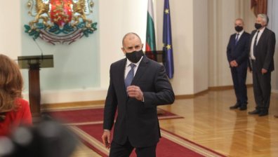 Радев: България щеше да изглежда по друг начин с повече министри като Петков