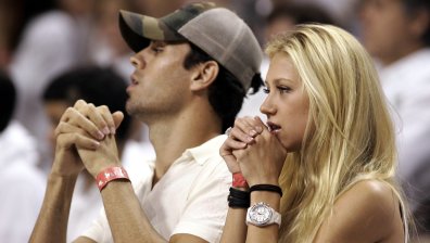 Анна Курникова роди трето дете на Енрике Иглесиас