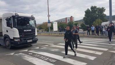 С мобилни кантари и масови проверки ще борят претоварването от ТИР-ове край Айтос