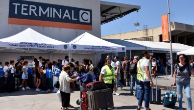 Летището на Катания отново отвори врати след пожара