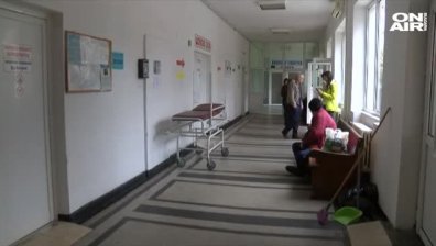 Жена колабира пред Спешното в Хасково, чакала два часа за преглед