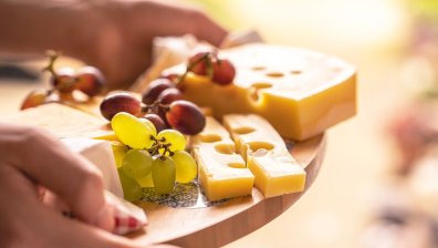 Какви са ефектите върху тялото ни, ако ядем сирене всеки ден?