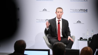 Зукърбърг: Болката ни напомня колко път има да извърви САЩ