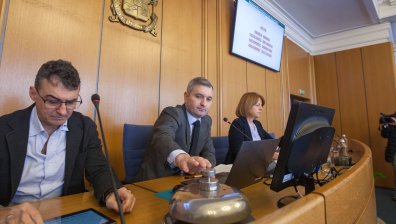 Столичните общинари одобриха спасителния план за Перник