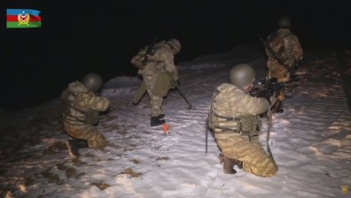Азербайджански военни навлязоха в последния район в Нагорни Карабах