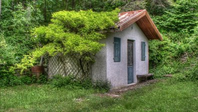 Продадоха за $1,25 млн. легендарната тясна къща в Бостън