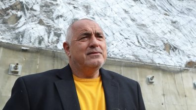 3 кабинета, десетки оставки, протести: Как ще запомним управлението на Борисов?