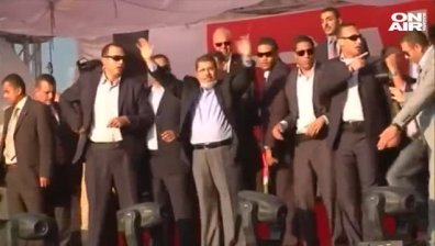 Искат прозрачно разследване на смъртта на Мохамед Морси