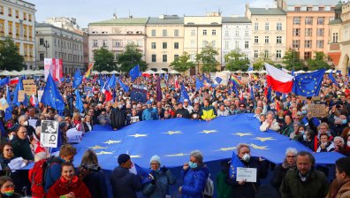 Полша може да забави преговорите за климатичен пакт на ЕС?