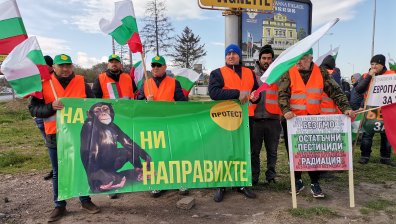 Държавата застана зад фермерите, но протестите продължават: Зърно за 3 млрд. лв. е в складовете