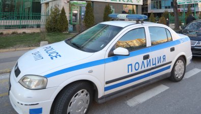 16-годишен катастрофира с кола с чужди номера във Вълчедръм