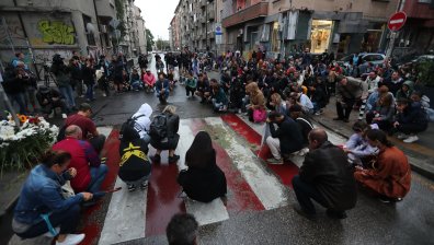 Почернени родители се срещат с министър Славов, искат по-строги мерки срещу пияните шофьори