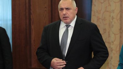 Борисов обеща 360 млн. лева на учителите за заплати