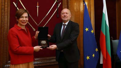 България и Турция отчитат успешно сътрудничество в сферата на отбраната