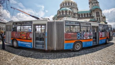 Тролей-галерия в София обединява световното културно наследство