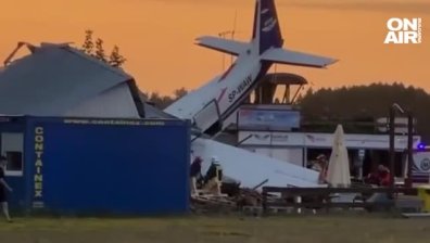 Петима загинаха след удар на самолет в хангар на летище край Варшава