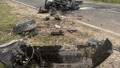 Мъж загина при челен удар между две коли във Варненско