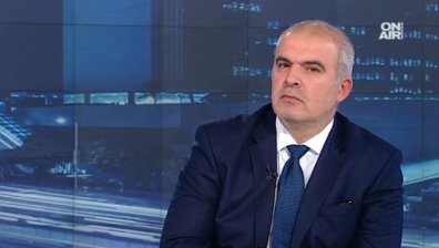 В Деня на будителите: Възпитанието ни куца, паметта ни - къса!