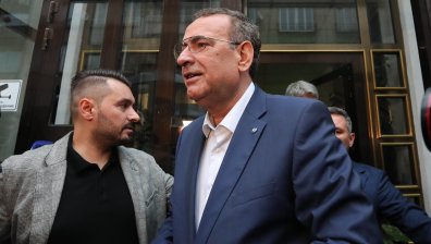 Кой крепи властта? ДПС на Ахмед Доган заплаши да оттегли подкрепата си