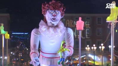 Карнавалът в Ница преобрази Тръмп в зъл клоун, държащ миниатюрен Макрон