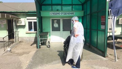Здравната система у нас се нуждае от 30 000 медицински сестри повече