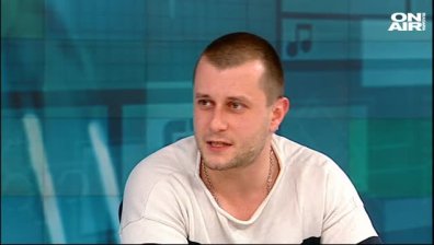 Лекарят на годината, посветил се на децата без родители